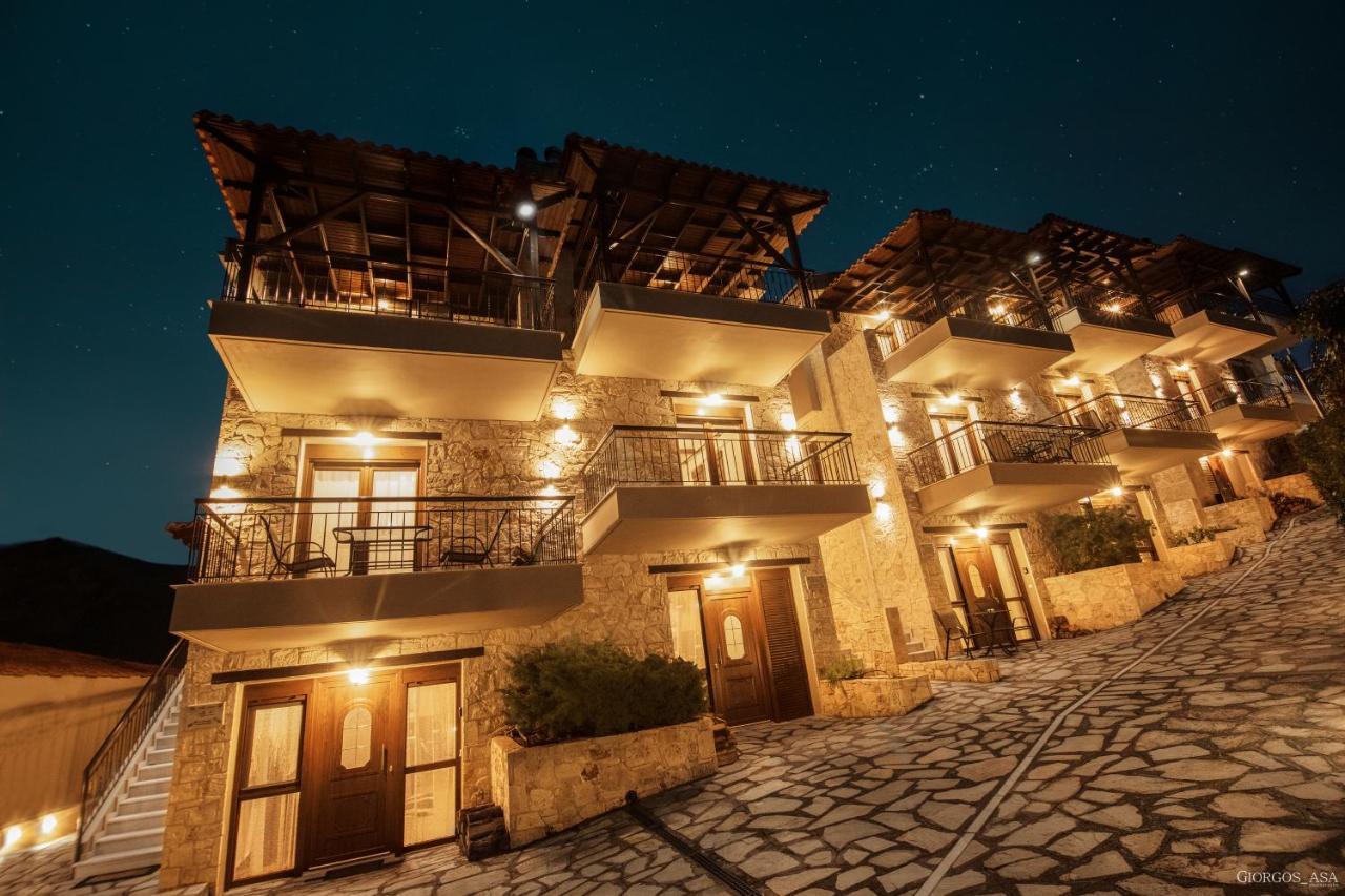 Villas Lirtzis Taxiarkhis  Exterior photo